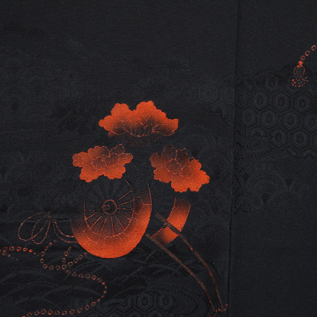 黒羽織 袷 身丈80cm 裄丈63cm 正絹 Aランク Sサイズ インフォーマル 紐あり 花車 絵羽羽織 黒系 1217-16154