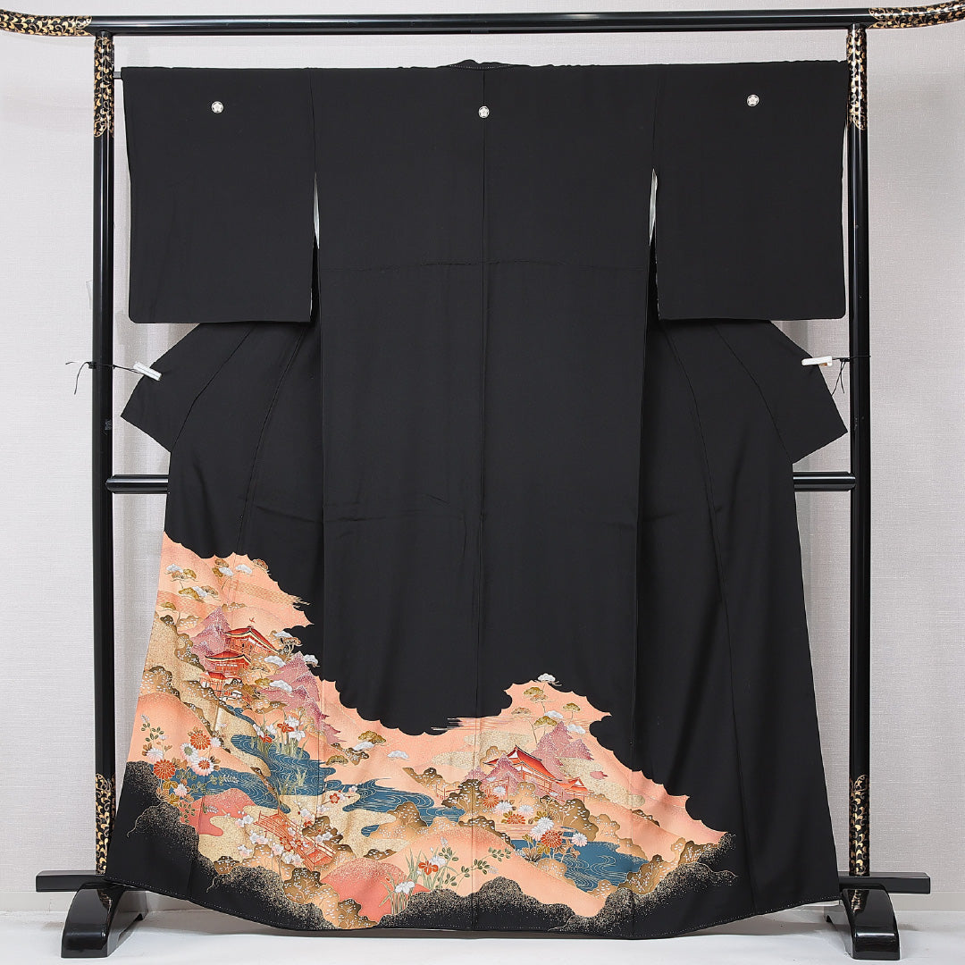 黒留袖 袷 身丈161cm 裄丈64cm 三つ紋 丸に桔梗 フォーマル Aランク Lサイズ 正絹 比翼仕立て 広衿 楼閣 松 1211-F0680