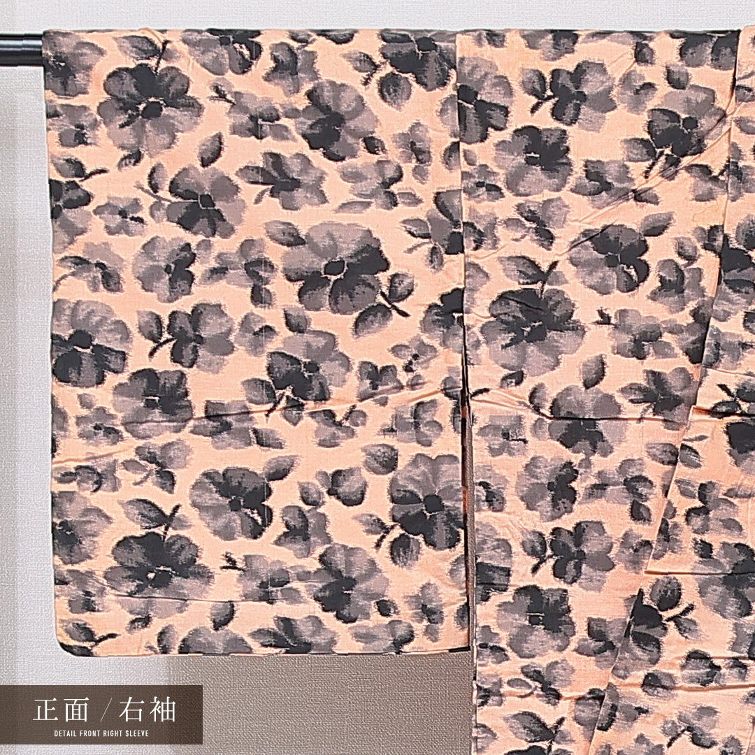 アンティーク 紬（銘仙） 袷 身丈150cm 裄丈62cm 正絹 Cランク Sサイズ 広衿 花柄 朱系 1216-15682