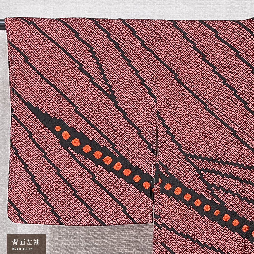 未使用品 羽織 袷 身丈78cm 裄丈61cm 正絹 Nランク カジュアル Sサイズ 紐あり 鹿の子柄 ピンク系 RP 1232-15320