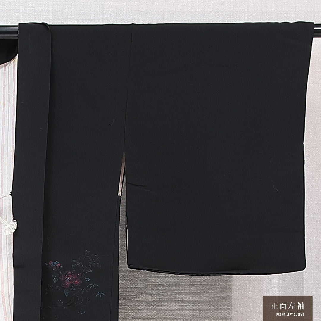 黒羽織 袷 身丈82cm 裄丈63cm 正絹 Sランク インフォーマル Sサイズ 漆糸 紐あり 桔梗 黒系 RP 1233-15309