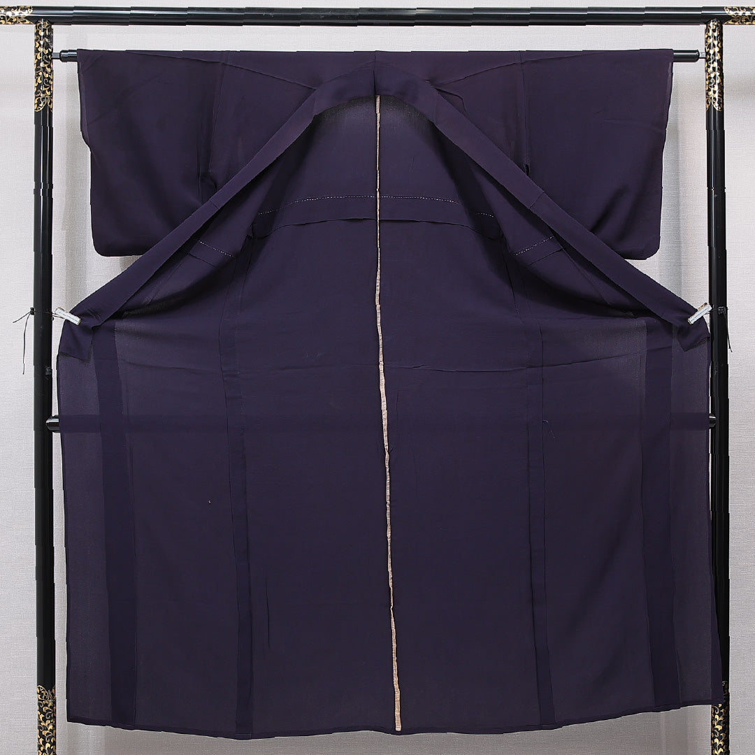 色無地 単衣 身丈151cm 裄丈61cm 正絹 Cランク Sサイズ バチ衿 インフォーマル 無地 紫系 1214-15681