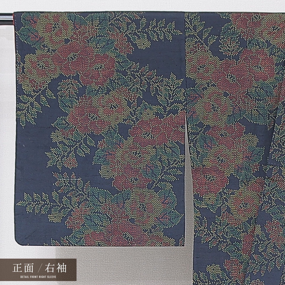紬 袷 身丈162cm 裄丈63cm 正絹 Sランク カジュアル バチ衿 Lサイズ 椿 紺系 RP 1223-15152