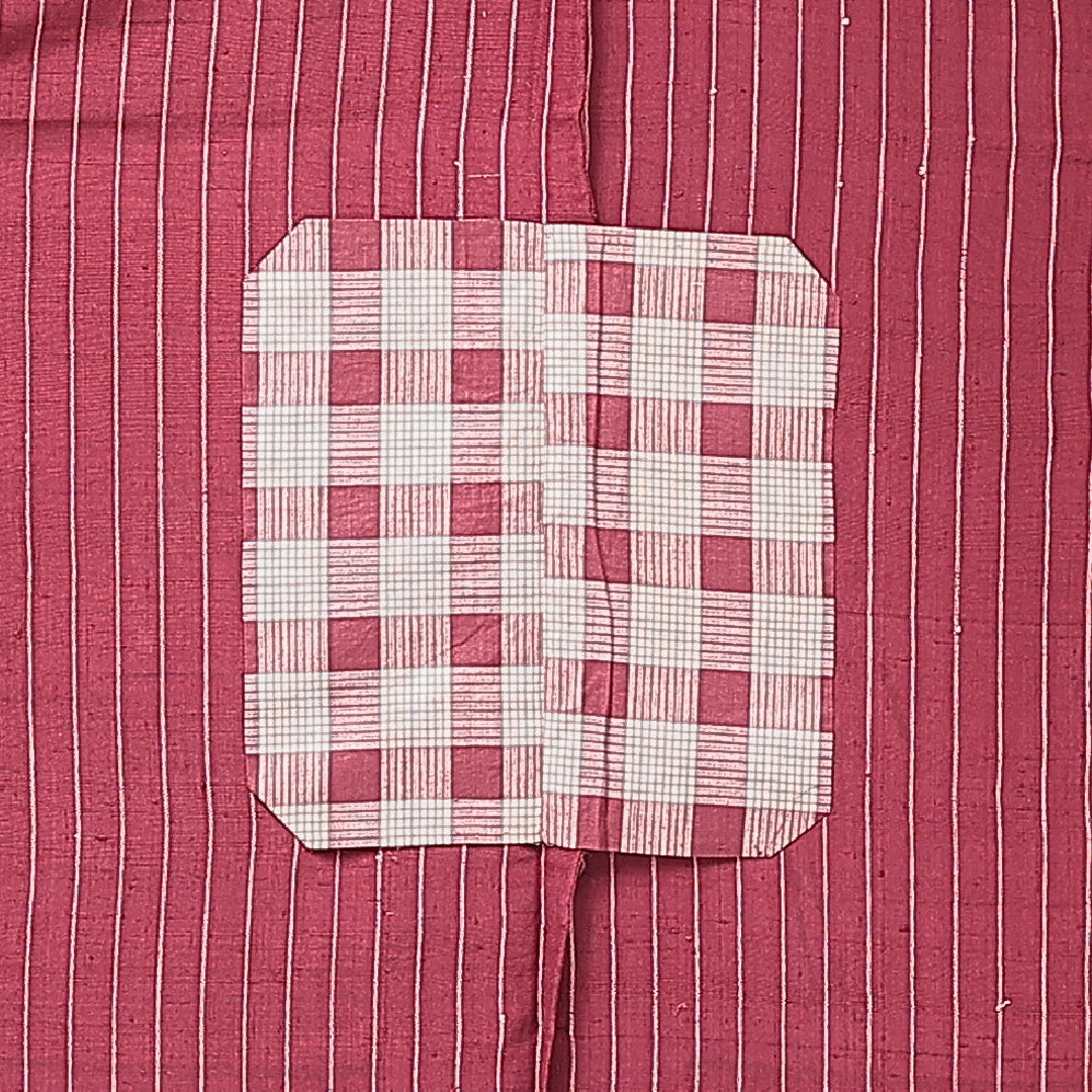 紬 袷 身丈138cm 裄丈58cm 正絹 Cランク XSサイズ バチ衿 カジュアル 居敷当て 肩当て 縞 赤系 1216-15232