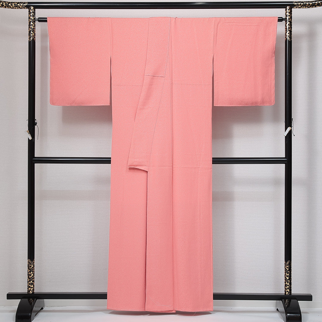 未使用品 江戸小紋 袷 身丈158cm 裄丈66cm 正絹 Sランク 一つ紋 (三つ柏) セミフォーマル 広衿 Mサイズ 創作柄 ピンク系 RP 1220-15013