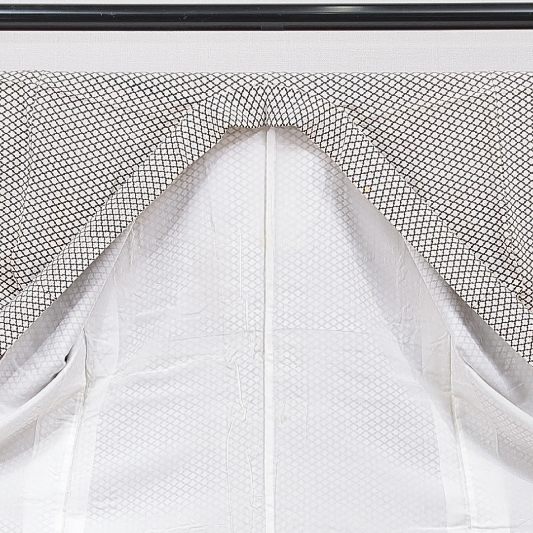 小紋 洗える着物 袷 身丈158cm 裄丈64cm ポリエステル Bランク Mサイズ バチ衿 インフォーマル 松皮菱 黒系 白系 1215-15807