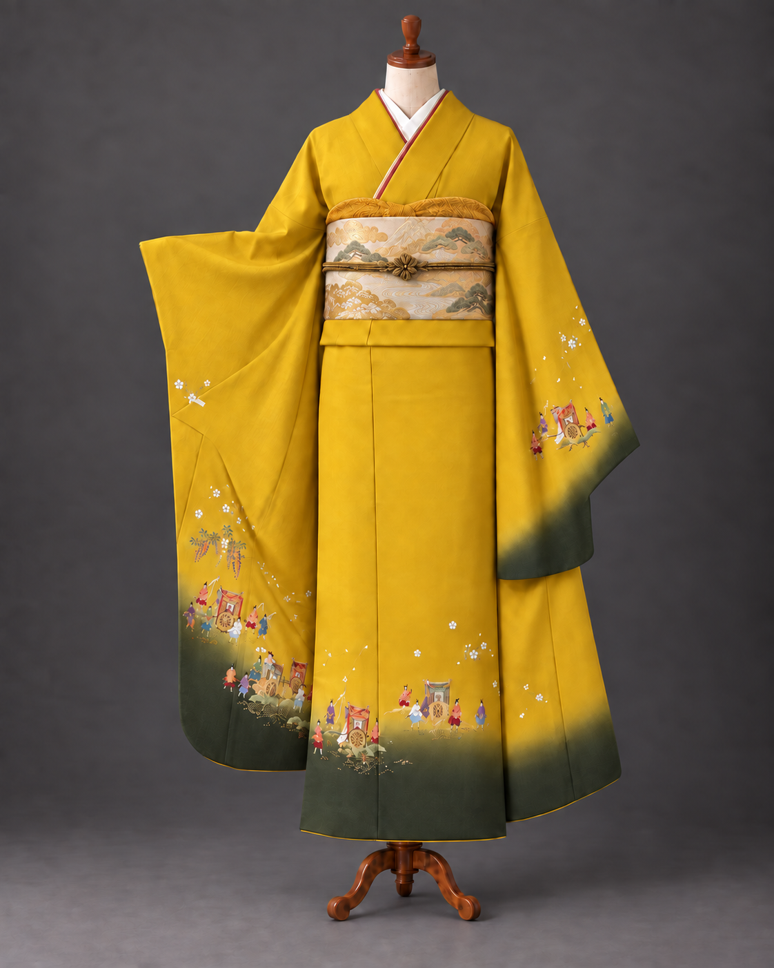 振袖1215-06786と帯1243-02189のAI着姿参考。山吹から黄土色の帯揚げと濃い金茶の帯締めによる配色提案。小物は販売品ではありません。