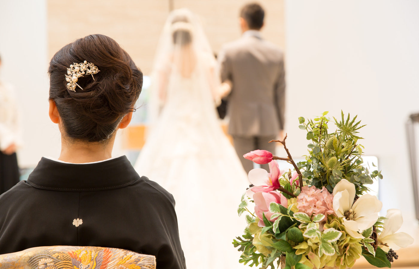 結婚式や披露宴にふさわしい着物