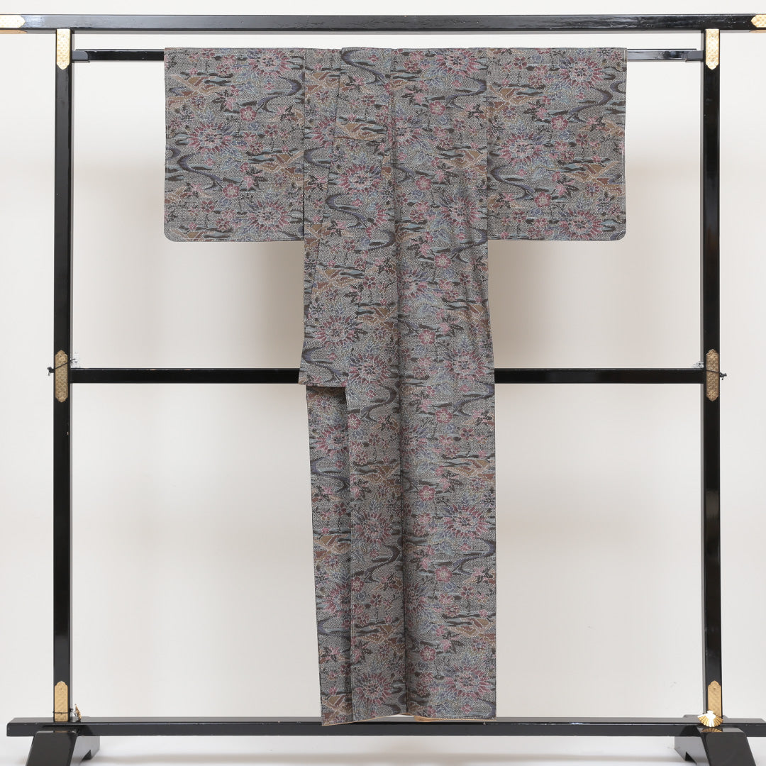 紬 袷 身丈147cm 裄丈62cm 正絹 Sランク カジュアル 広衿 XSサイズ 梅 グレー系 RP 1223-02605