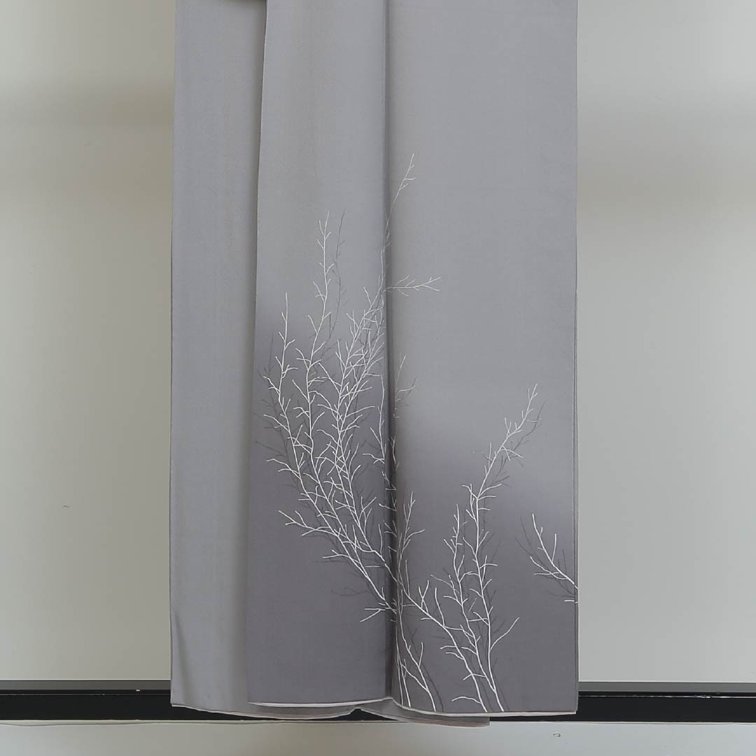 訪問着 袷 身丈153cm 裄丈62cm 正絹 Aランク セミフォーマル 広衿 Sサイズ 植物柄 グレー系 RP 1217-04166