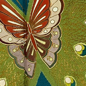 振袖 蝶と孔雀の羽 身丈159cm  正絹 美品  袷 青系 1113000352317